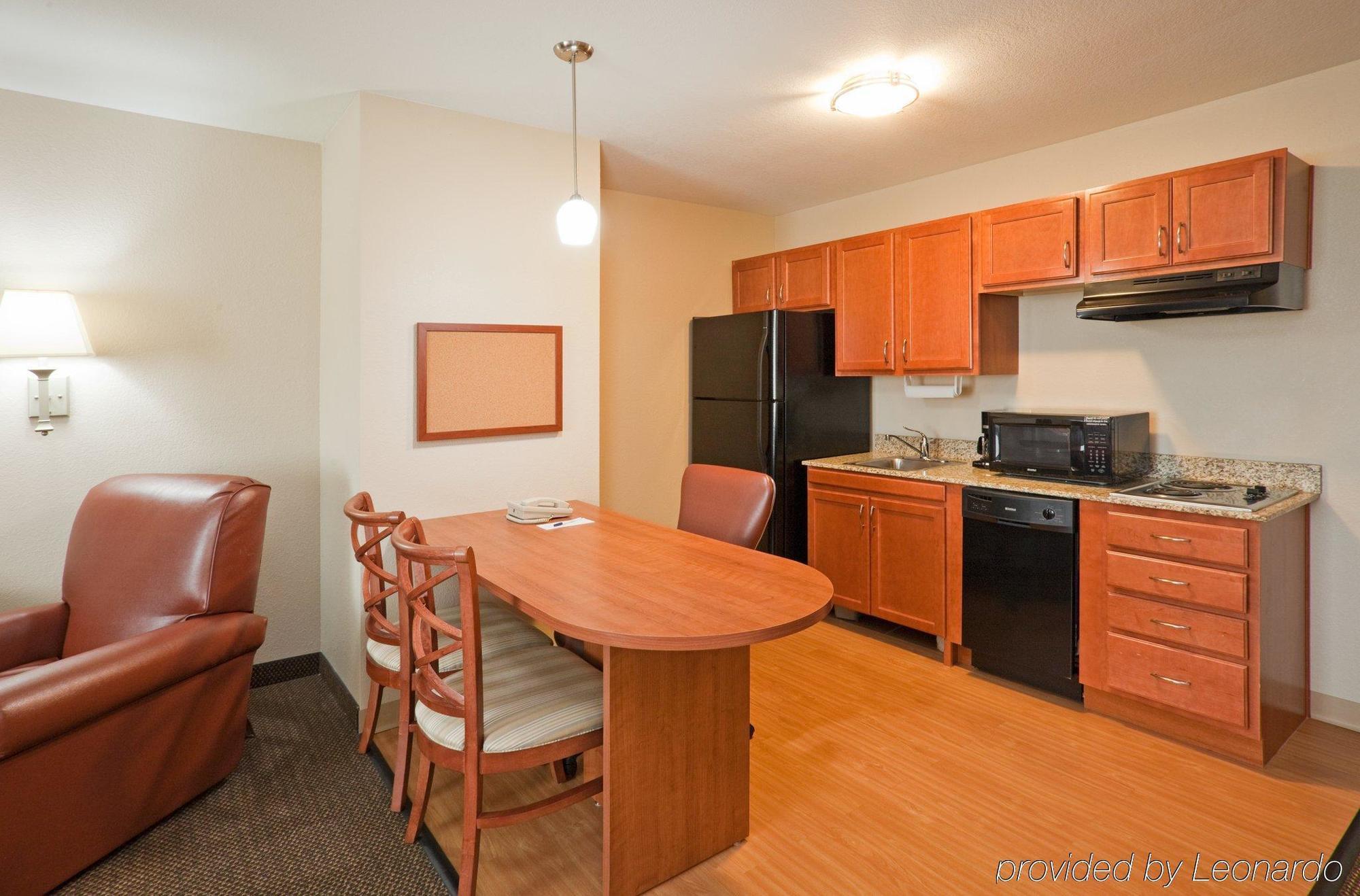 Candlewood Suites Eastchase Park By Ihg Montgomery Zimmer foto